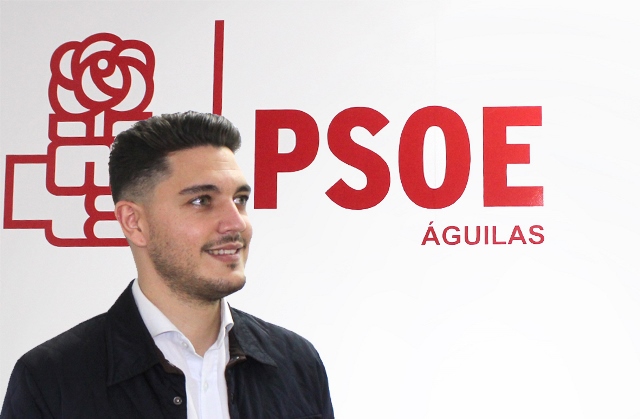 Torres afirma que “mientras el Gobierno de España avanza para que Águilas cuente con el tren que se merece, el PP de López Miras confunde intencionadamente a la población”