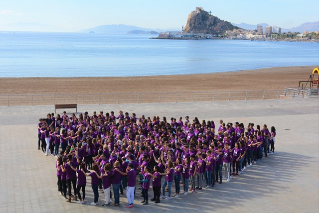  Latido por la igualdad y para la eliminación de la violencia contra las mujeres en Águilas 