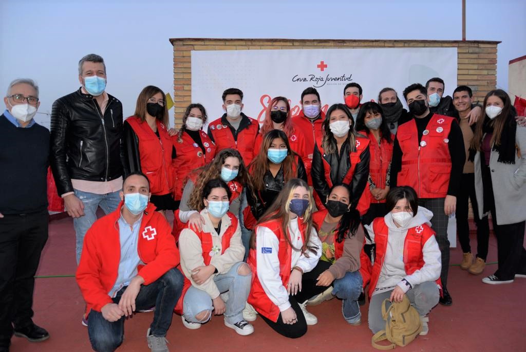 La Comunidad y Cruz Roja unen sus recursos para fomentar el voluntariado juvenil