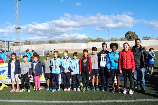 Más de 400 participantes en la final local escolar de' Campo a Través' celebrada en Águilas 