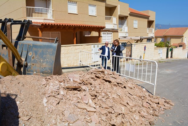 Comienzan los trabajos de mejora en distintas calles de la pedanía aguileña de Calabardina