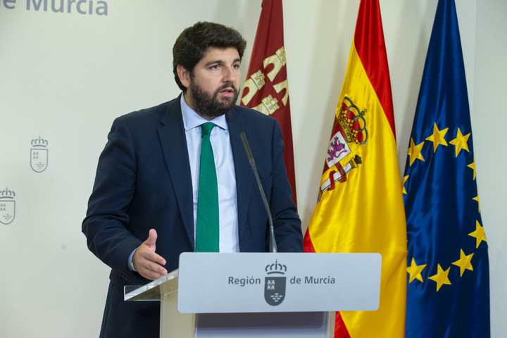 El Gobierno Regional aprueba una rebaja de la escala autonómica del IRPF para compensar la inflación