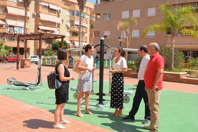 La plaza del Cala Real en Águilas inaugura un área biosaludable