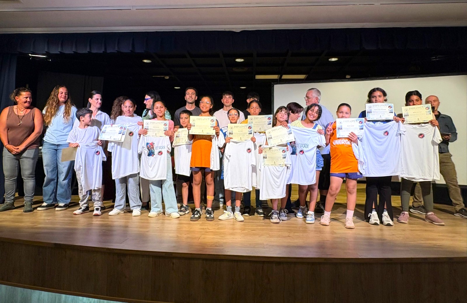 El programa Ecoescuelas Litorales clausura una nueva edición con la participación de cerca de doscientos alumnos de Águilas