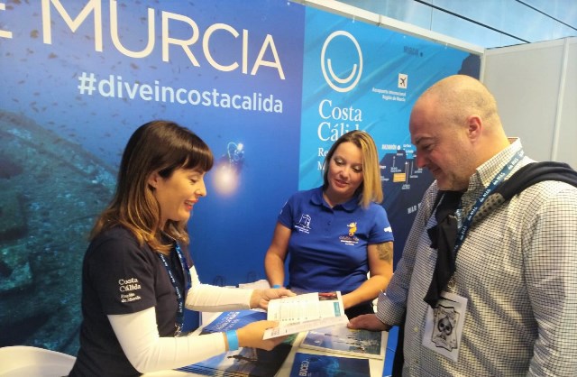 Águilas presenta sus fondos marinos en la feria 'More Aqua Show' de Madrid