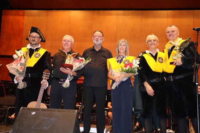 La Tuna de Medicina de la UMU acompaña al Patronato Musical Aguileño en el XXXIX Festival Internacional de Bandas