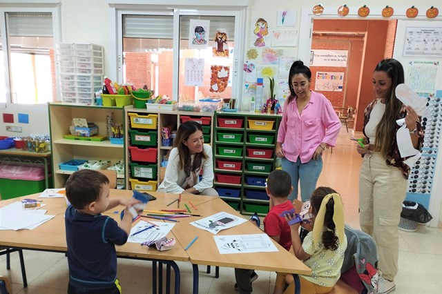 Alrededor de cien familias se benefician de las Escuelas de conciliación “Días no Lectivos” de Águilas