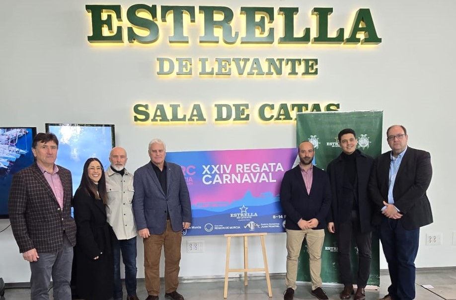 Presentada la XXIV edición de la Regata de Carnaval - XIII Trofeo Estrella de Levante