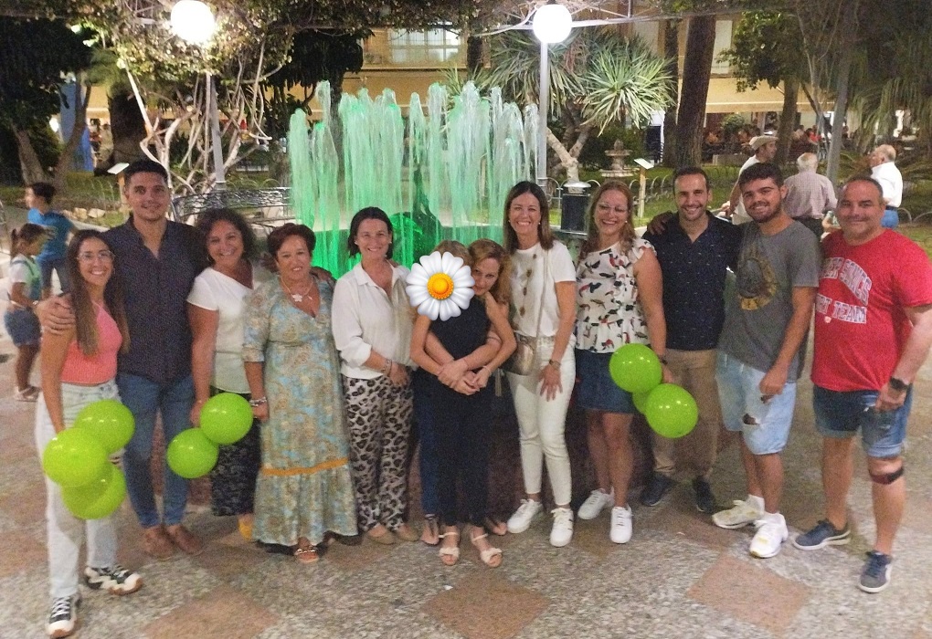 La Pava de la Balsa se ilumina en verde para concienciar sobre las enfermedades mitocondriales