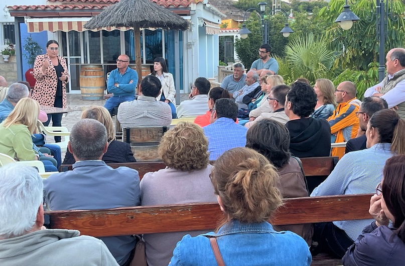 Reverte: “Tenemos el compromiso de solucionar los problemas de las pedanías de Águilas”
