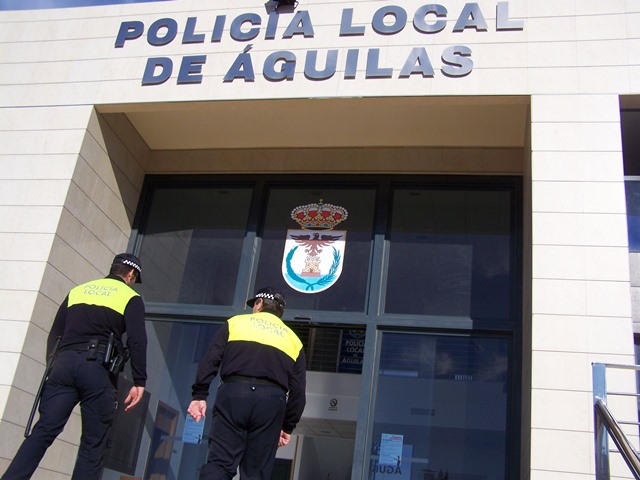 El Ayuntamiento de Águilas firma un convenio con el Ministerio de Interior para reforzar la colaboración entre Guardia Civil y Policía Local
