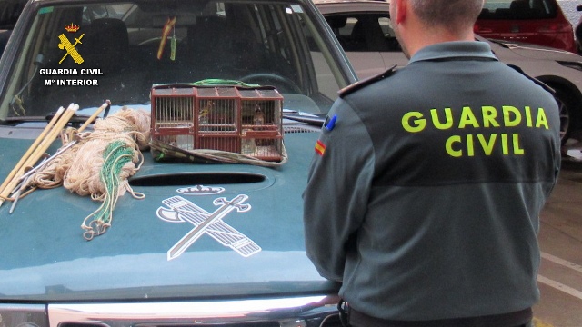 La Guardia Civil sorprende a un cazador furtivo en Águilas