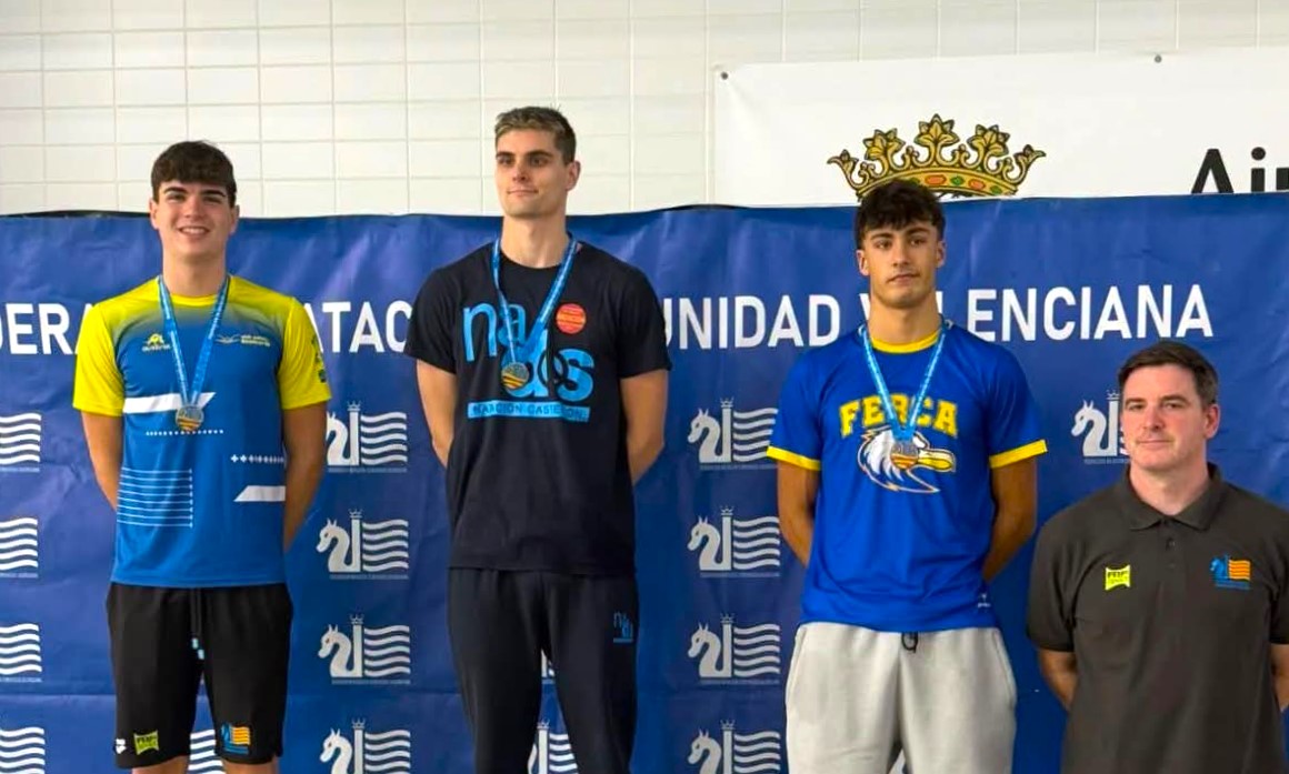 El aguileño Álvaro Duro bate las mejores marcas nacionales de 14 años en 50 y 100 metros libres