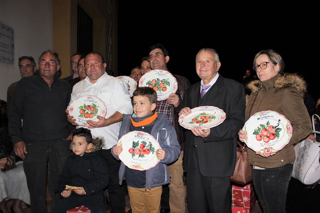 Record de participación en el Concurso de Ramillete de Tomate de las fiestas de la Purísima Concepción del Garrobillo  