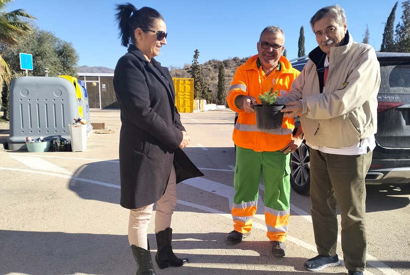 Árboles por residuos, base principal de la campaña de la Concejalía de Limpieza del Ayuntamiento de Águilas