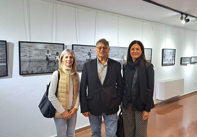 La Casa de la Cultura de Águilas acoge la exposición “Trazas sobre el muro”