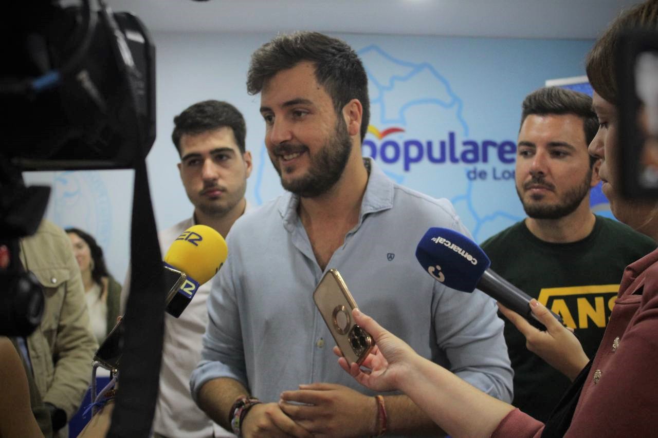 El aguileño Antonio Landáburu recoge más de 500 propuestas de jóvenes de la Región de Murcia