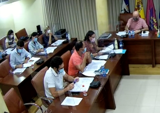 El PP lamenta que el Gobierno municipal votase en contra de sus ‘medidas para apoyar al sector agrícola, comercial y hostelero de Águilas’  