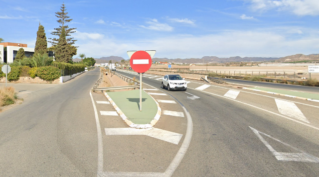 ACIA reclama las obras necesarias para garantizar la seguridad vial de los usuarios del Polígono Industrial Barrafuerte y fincas agrícolas de la zona