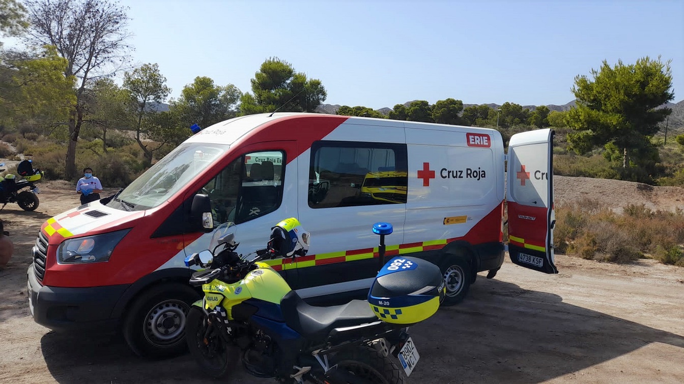 8 inmigrantes han tomado tierra hoy domingo en la Cala de los Pinos de Águilas