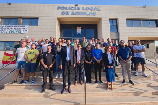Antelo se suma al descontento de la Policía Local de Águilas y asegura que “el Gobierno regional va a desarrollar la nueva Ley de Coordinación de la Policía Local”