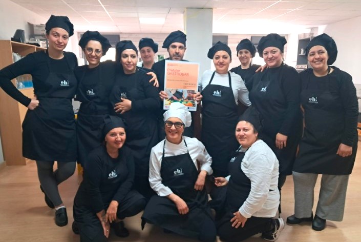Cáritas Parroquial San José de Águilas inicia el Pretaller Laboral Gastrobar