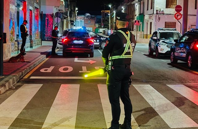 Detenido en Águilas por negarse a realizar la prueba de alcoholemia durante un control nocturno