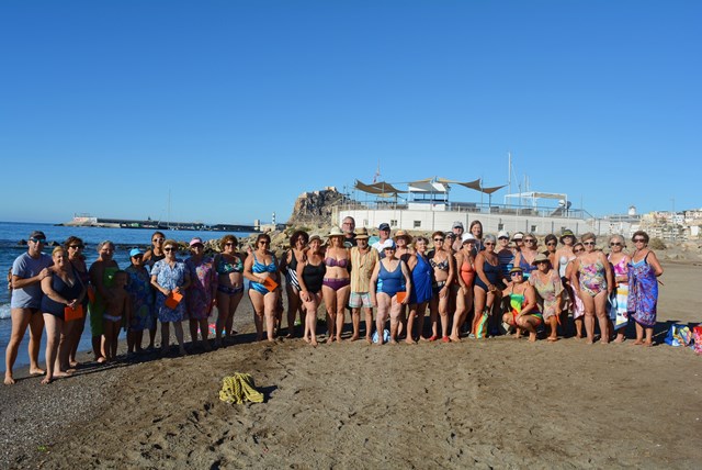 Concluyen los cursos de talasoterapia en la playa