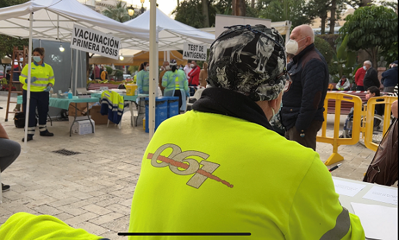 El punto móvil de vacunación y test de antígenos se instalará finalmente en el Recinto Ferial "Adolfo Suárez"