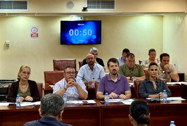 El pleno de Águilas aprueba las tres mociones presentadas por el PP