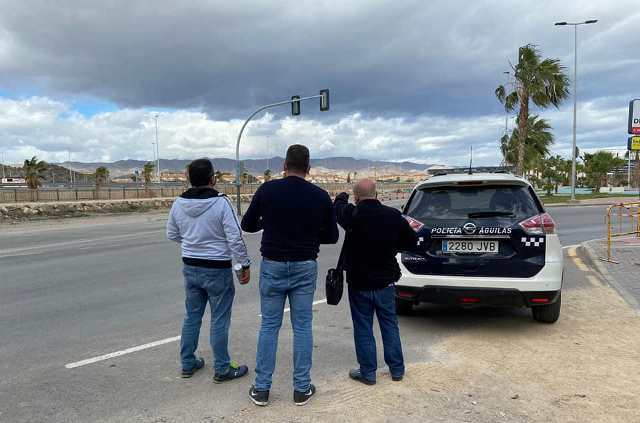 Águilas se convierte en el primer municipio de la Región en iniciar la señalización de la Ruta Eurovelo 8