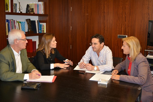 La alcaldesa de Águilas solicita la ampliación de los ciclos de formación profesional para el próximo curso