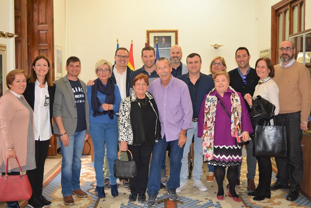 Merecido homenaje al “policía Rafa” tras veinticuatro años al frente del Gabinete de Educación Vial de Águilas