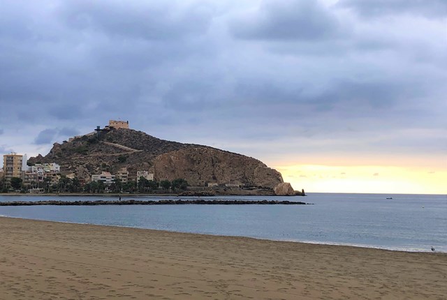 Alerta amarilla por fenómenos costeros para mañana viernes y el sábado en Águilas