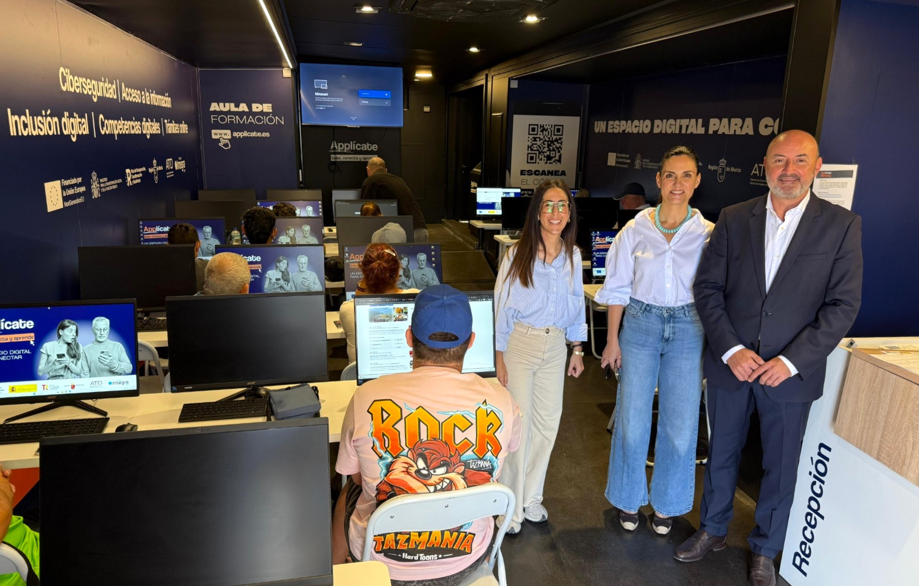 La campaña gratuita de formación digital “Applícate” se despide hoy de Águilas