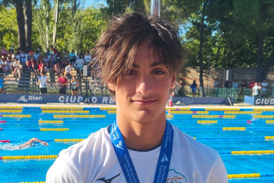 El aguileño Álvaro Duro se proclama Campeón de España de 50 Libres y Récord Nacional de 12 años