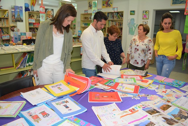 Los colegios Ramón y Cajal y Las Lomas de Águilas celebran su Semana Cultural con numerosas actividades 