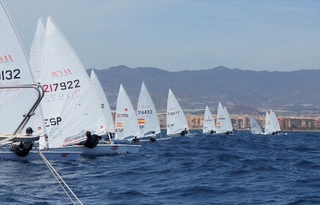 Arranca el Campeonato de España ILCA 7 en el Puerto Deportivo Juan Montiel de Águilas
