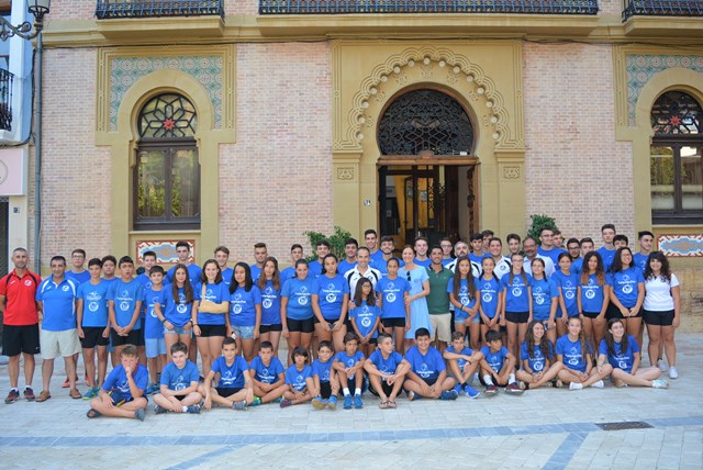 El Club de Balonmano Águilas finaliza una brillante temporada