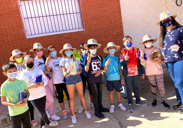 El colegio San Juan de las Águilas pone nuevamente en marcha su huerto escolar con la colaboración de Ritec 