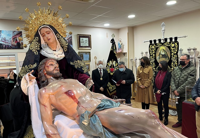 La Cofradía del Cristo de la Misericordia y Santísima Virgen de la Piedad inaugura su Casa de Hermandad
