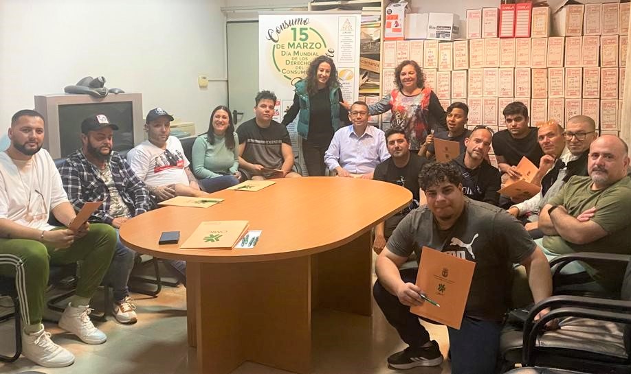 La OMIC conmemora el Día Mundial del Consumo con charlas informativas