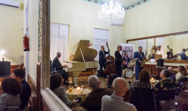 Los amantes del Jazz disfrutaron de un gran concierto de Rebecca Kilgore en el Casino de Águilas
