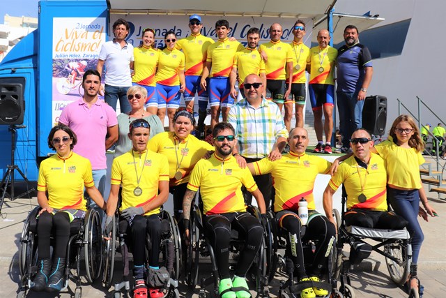 Águilas rinde homenaje al ciclista Julián Hernández Zaragoza