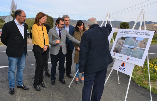 Fomento renueva la carretera que une Águilas con Calabardina para aumentar la seguridad vial de unos 4.800 conductores diarios