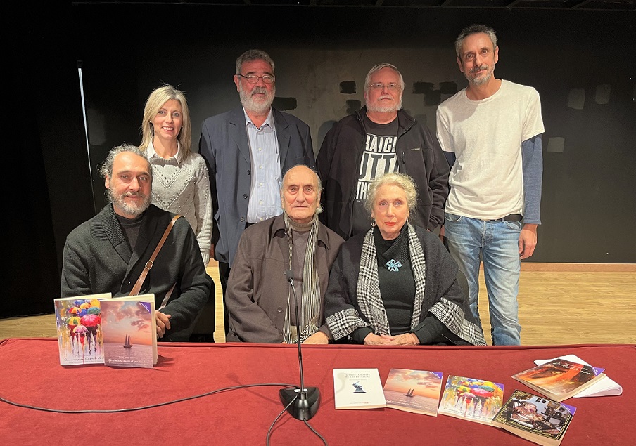 El poeta Pedro Javier Martínez presenta la reedición de cuatro de sus poemarios