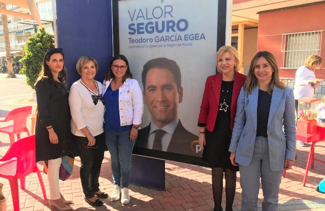 Emilia Bayona y Rosa María Soler se incorporan a la candidatura del Partido Popular de Águilas  