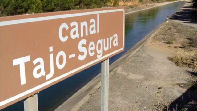 Navarro: “La aprobación del Plan Hidrológico del Tajo perjudicará gravemente a los regantes del levante y a los consumidores de agua potable”