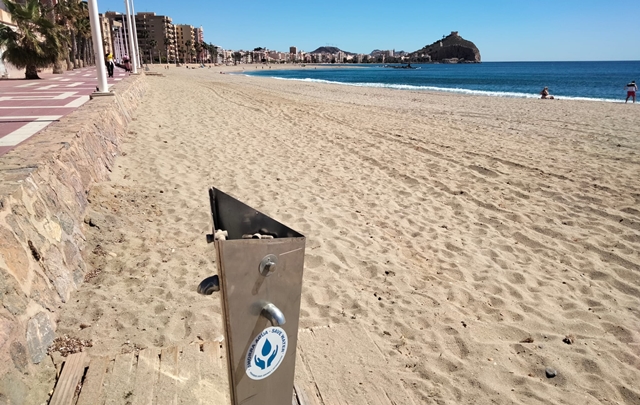 Soler: “Las playas de Águilas deben estar en esta época del año en estado óptimo para el uso y disfrute de todos los aguileños y foráneos”