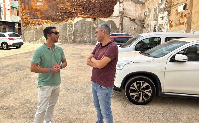 El Ayuntamiento de Águilas habilita un nuevo aparcamiento disuasorio con capacidad para 16 vehículos en el centro urbano